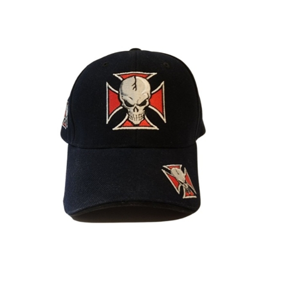 Skull on Iron Cross strapback - Picture 1 of 5